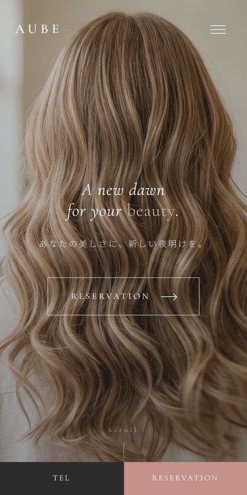 AUBEデモサイトをスマートフォンで表示した画面 下部にTELとRESERVATIONボタンが固定配置